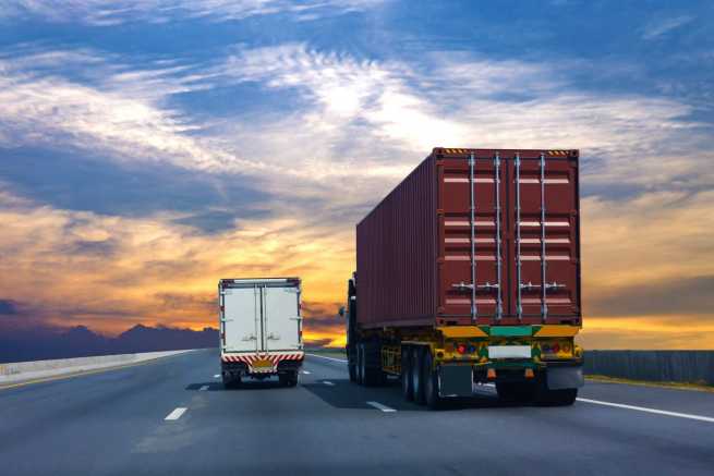 Samochód LKW czyli ciężarowy – czy należy opłacić akcyzę?